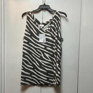 Lularoe Farrah tank top